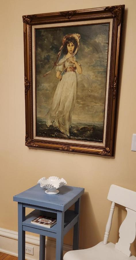 Oaklawn Inn Меномони Екстериор снимка