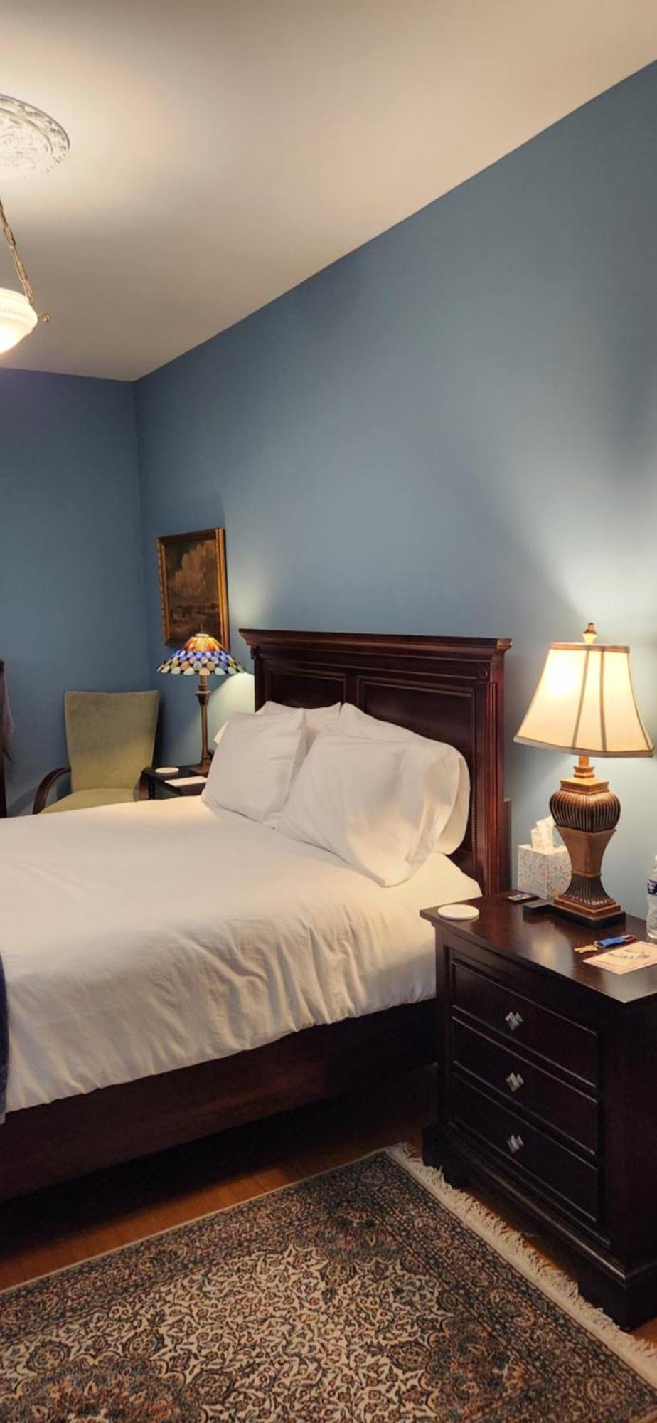 Oaklawn Inn Меномони Екстериор снимка