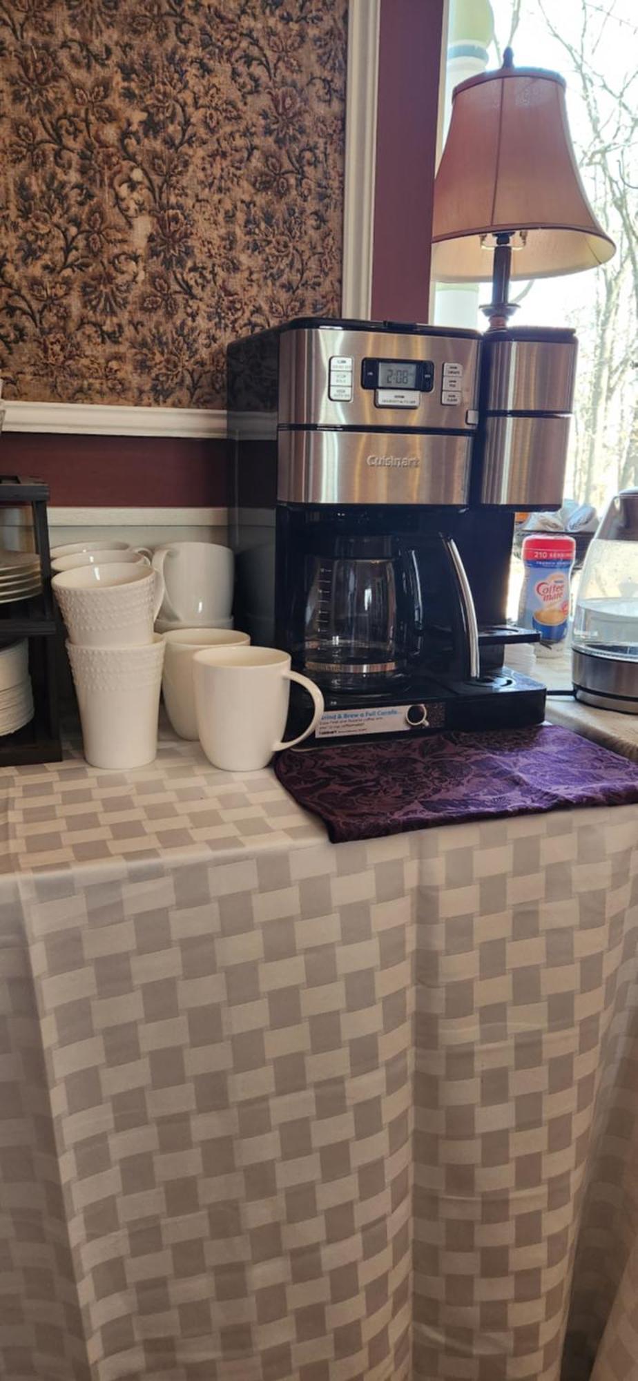 Oaklawn Inn Меномони Екстериор снимка