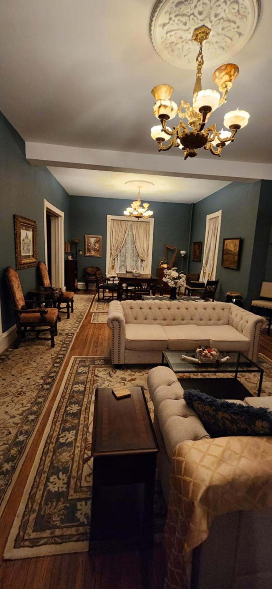 Oaklawn Inn Меномони Екстериор снимка